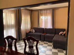 Istumisnurk majutusasutuses Newly Beautiful Entire Home