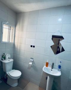 Afbeelding uit fotogalerij van O'live Rocks in Maiyegun