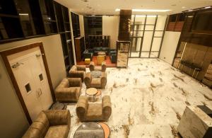 Hotel NOAH SPIRE的休息区