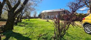 Vrt ispred objekta Gîte La Grange