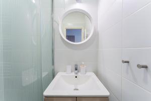 Vannituba majutusasutuses Flex SelfCheckIns 134 - Zagreb - Studio Apartment - Centre