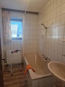 Koupelna v ubytování Appartementhaus Hüttenberger