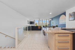 Imagen de la galería de Balcony With Views Nice Pool Beach Access, en Río Grande