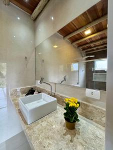 Et badeværelse på Recanto do Paraíso