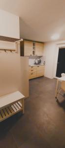 Kuchyň nebo kuchyňský kout v ubytování Apartmány Pěkná 10