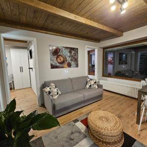 Posedenie v ubytovaní Moda Apartments Serenella