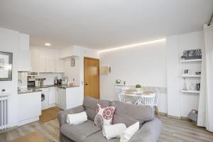 Fotografie z fotogalerie ubytování Apartamento con gran terraza en Girona v destinaci Girona