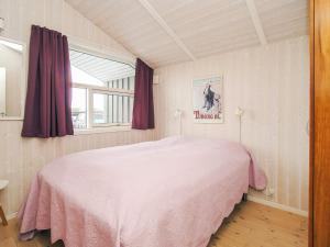 Postel nebo postele na pokoji v ubytování 4 star holiday home in Korsør