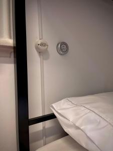 Urban Nomad Hostel and Food Av Paulista客房内的一张或多张床位