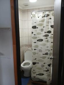 Koupelna v ubytování Departamento interior 4 Villarrica Céntrico + 2 fotografie