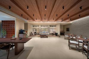 Ruang duduk di Xueting Songjiangyue Hidden Courtyard Hotel