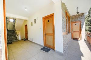 Fotografie z fotogalerie ubytování FabHotel Hadimba Valley v destinaci Manāli