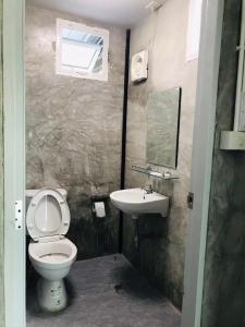 Koupelna v ubytování SolarCell Private Homestay - โซล่าเซลล์ไพรเวทโฮมสเตย์