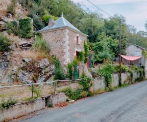 Φυσικό τοπίο κοντά σε αυτή η παραθεριστική κατοικία