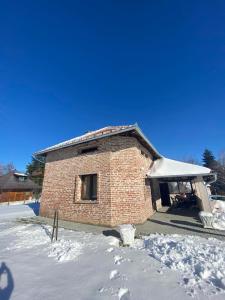 Vikendica Matić durante l'inverno