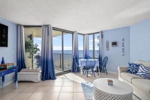 Χώρος καθιστικού στο Sunbird 811E