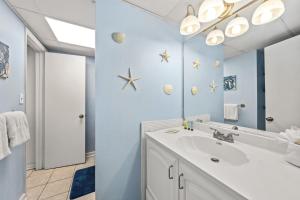 Ένα μπάνιο στο Sunbird 811E +11 φωτογραφίες