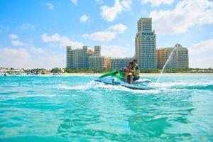 Tetamu yang menginap di I Like Al Hamra Palace - Elite Beach & Golf Resort Private Suites