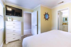 Ένα ή περισσότερα κρεβάτια σε δωμάτιο στο 10 D, One Bedroom Condo +30 φωτογραφίες