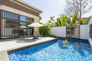 Bazén v ubytování Iccssi Villa Haitang Bay Sanya nebo v jeho okolí + 183 fotografií