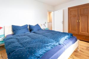 Letto o letti in una camera di Apartments Sopherl - by myNests
