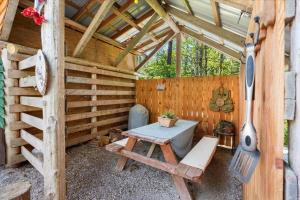 Fotografie z fotogalerie ubytování Perch - Antler House v destinaci Ashford