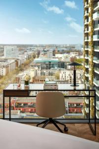 Balkón nebo terasa v ubytování NH Collection Frankfurt Spin Tower