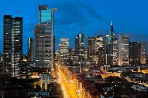 Nespecifikovaný výhled na destinaci Frankfurt nad Mohanem nebo výhled na město při pohledu z hotelu