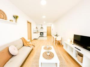 Imagem da galeria de Apartamento A Coviña by ALÔGA em Cee