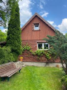 En have udenfor Kasienka Cottage + 64 billeder