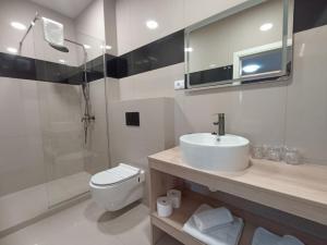 Vannituba majutusasutuses Garnet Hotel & Event Centar