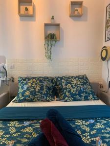 Posteľ alebo postele v izbe v ubytovaní Paris studio cosy climatisé