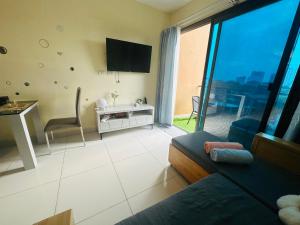 Gambar di galeri bagi Laguna Beach Resort 2-High Speed Wi-Fi and projecter di Pantai Jomtien