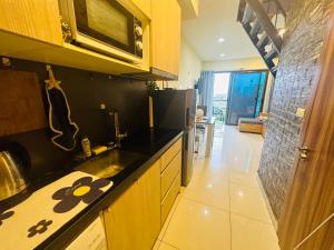Gambar di galeri bagi Laguna Beach Resort 2-High Speed Wi-Fi and projecter di Pantai Jomtien