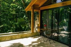 Κήπος έξω από το Eclipse Villa