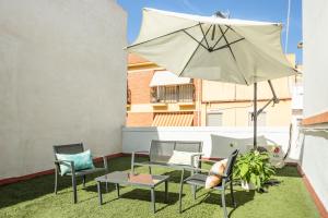 En have udenfor Encantadora casa en barrio de Triana