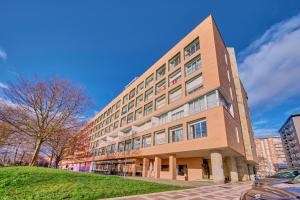 The building in which Az apartmant is located
