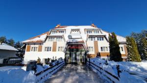 La Dora Mountain Resort durante o inverno