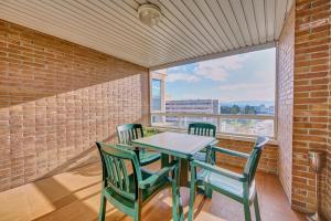 Balkon lub taras w obiekcie Mendebaldea Hospitales Premium