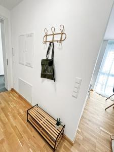 Fotografie z fotogalerie ubytování Modern 2 room apartment in downtown v destinaci Wiener Neustadt