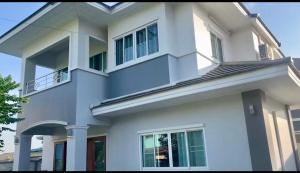 Afbeelding uit fotogalerij van น่านน้ำโฮม in Sattahip