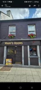 Fotografie z fotogalerie ubytování Mary Mullen's Rooms Eyre Square. v destinaci Galway