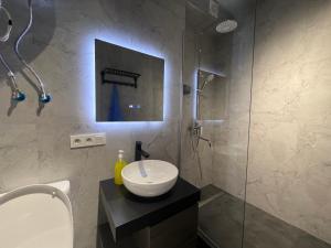 Foto dalla galleria di Apartment in Raduga West, Issyk-Kul a Tamchy Altre 15 foto