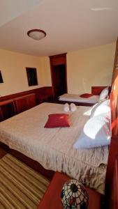 Uma cama ou camas num quarto em La Dora Mountain Resort