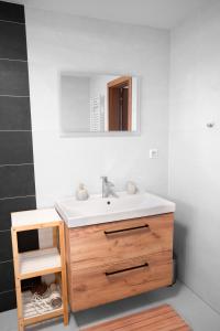 Koupelna v ubytování Apartmán Filip&Luky + 35 fotografií