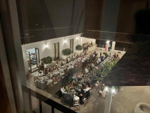 Reštaurácia alebo iné gastronomické zariadenie v ubytovaní Hacienda Molino Nuevo