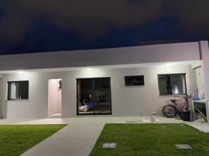 Fotografie z fotogalerie ubytování Casa próximo à Praia com piscina v destinaci Guaratuba