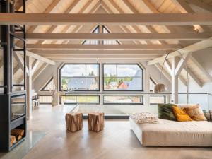 Uma área de estar em Villa in Abertamy near Klinovec Ski Resort