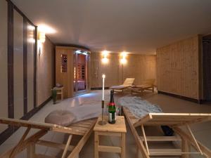 Nápoje v ubytování Villa in Le any with Sauna and Jacuzzi