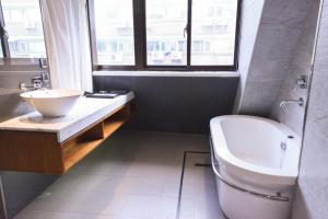 新麗旅店 Newful Hotel 욕실